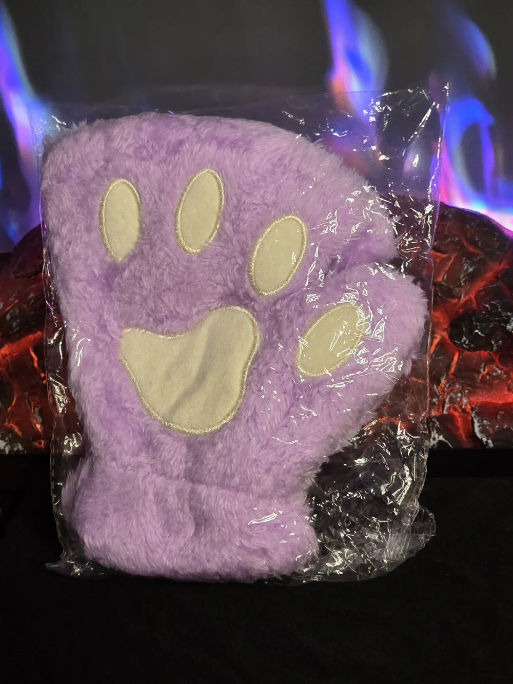 Brand New Lavender Fuzzy Cat Paw Mittens • Kawaii Plush Cosplay Gloves 🐾💜